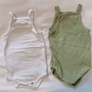 ARQ pair of 6-12m onesie bodysuits